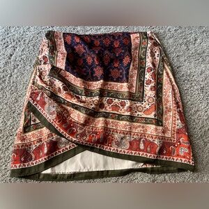 Vici MultiColored Tulip Hem Silky Skirt//Size Medium